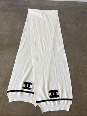 White Knit Scarf with Black Logo Accents